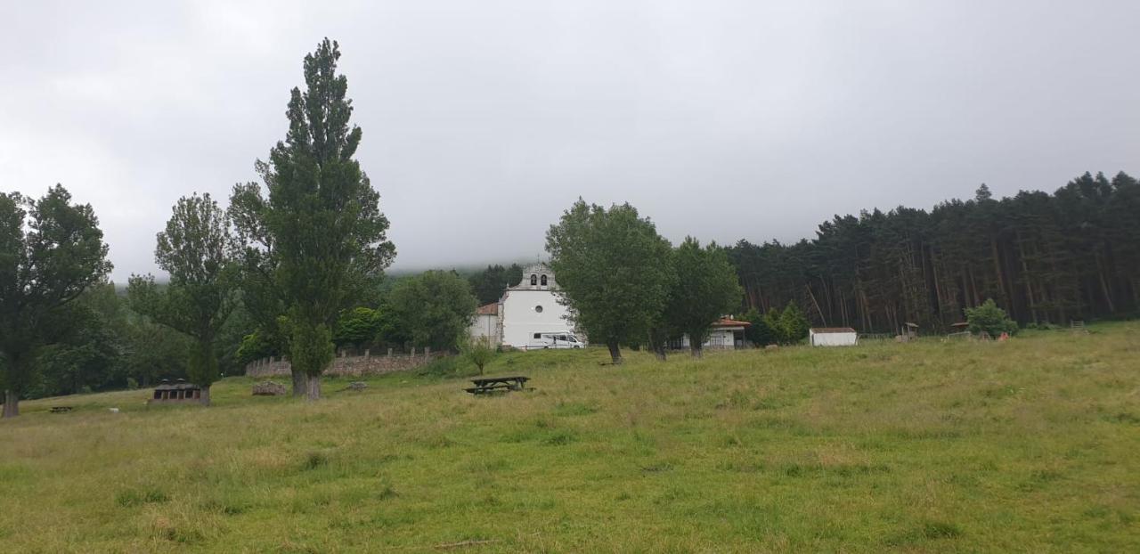 Casa Adriego Lejlighed Riaza Eksteriør billede